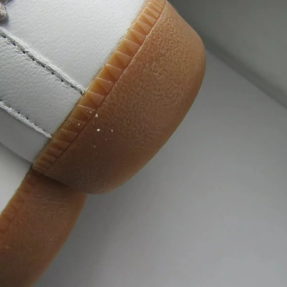 NEW SILENT D Womens Seena Sneakers Hook & Loop Low-Top Suede Toe White - Picture 8 of 9